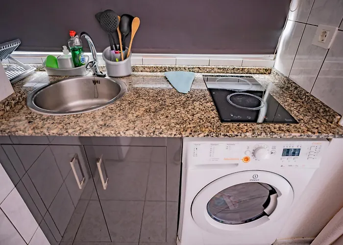 Cautivador Estudio En